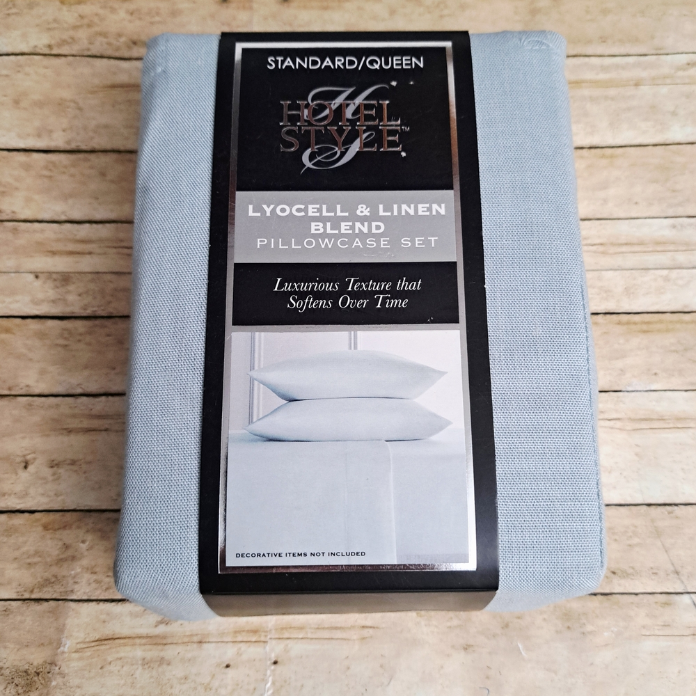 Hotel Style Standard/Queen Lyocell & Linen Blend Blue Accent Pillowcase Set